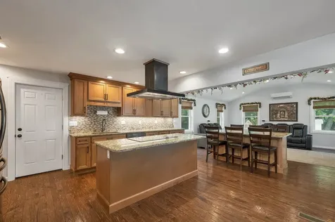 61 Almont Street Nashua NH 03060