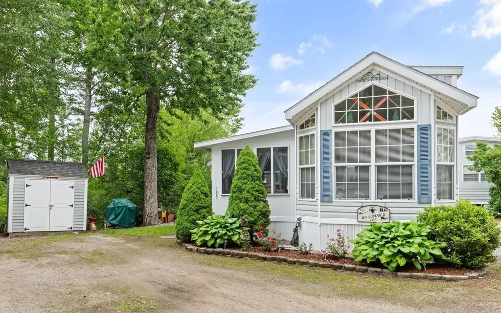 81 Wulamat Road Bristol NH 03222