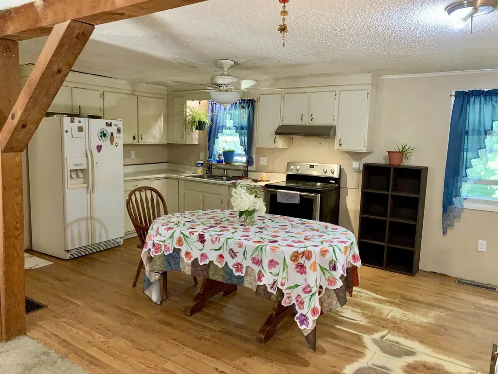 99 Hensmith Road Salisbury NH 03268