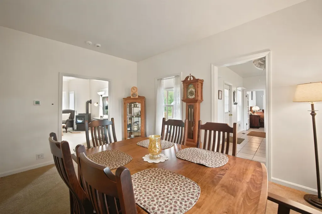 557 Old East Road Whitefield NH 03598