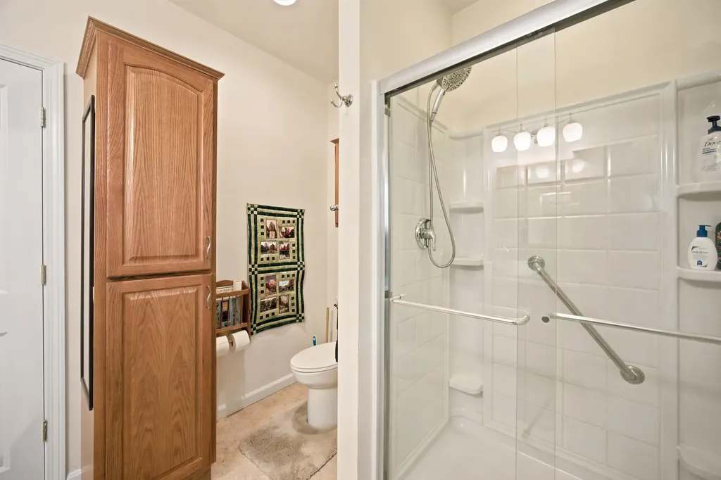 557 Old East Road Whitefield NH 03598