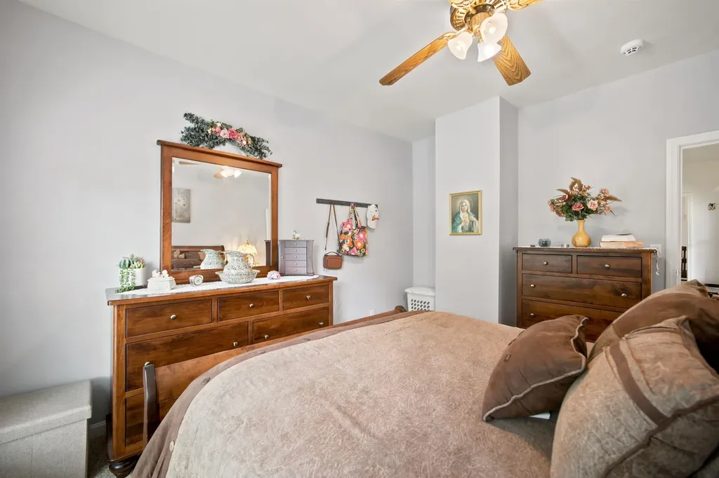 557 Old East Road Whitefield NH 03598