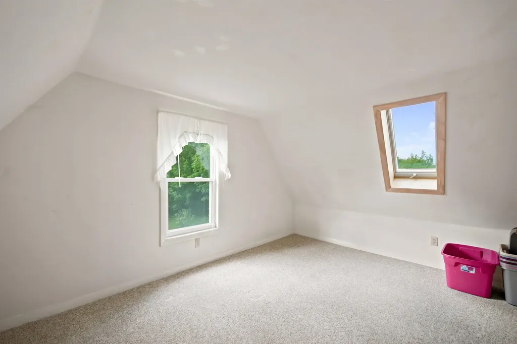 557 Old East Road Whitefield NH 03598