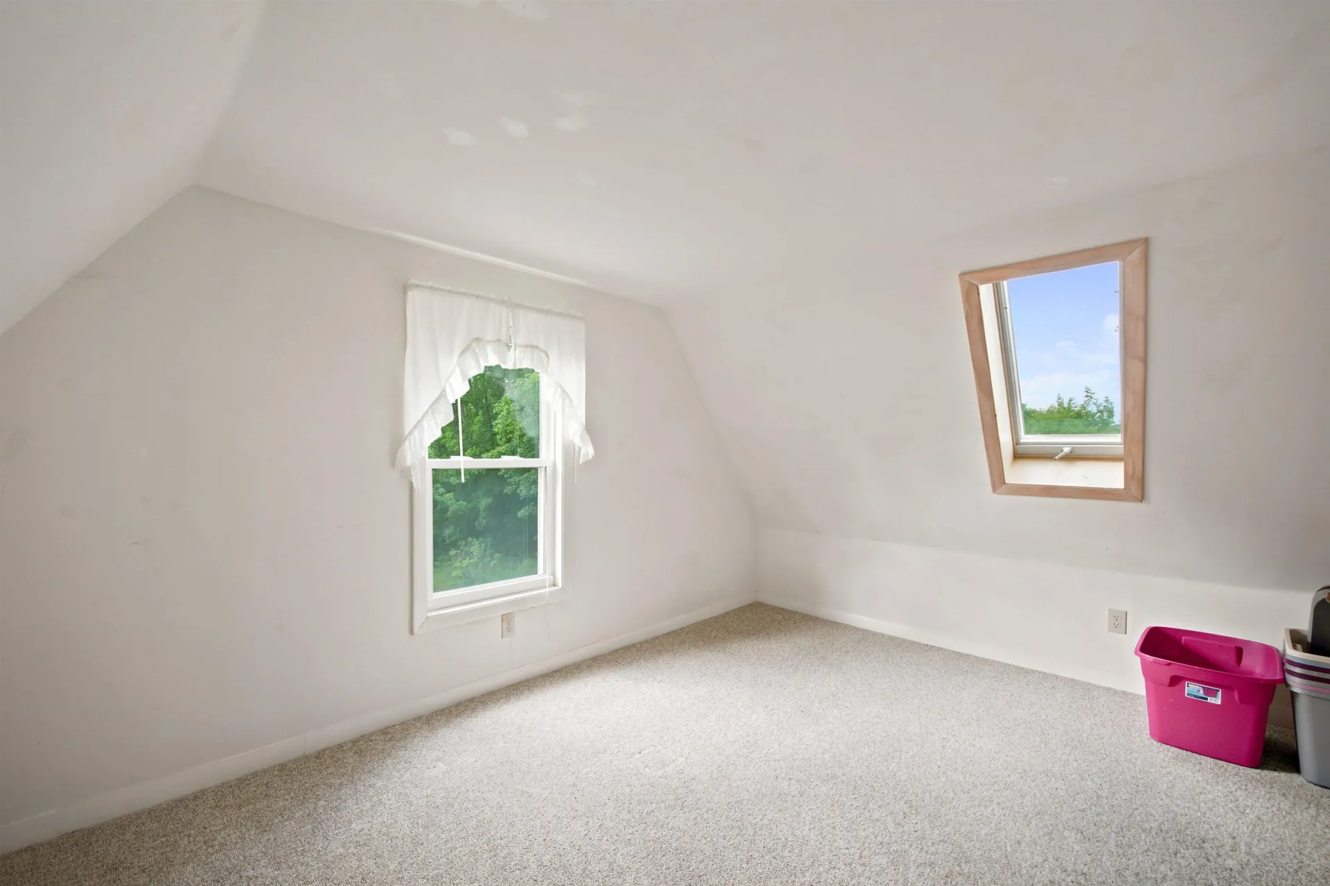 557 Old East Road Whitefield NH 03598