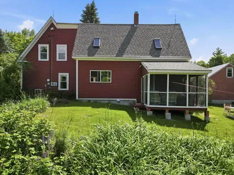 557 Old East Road Whitefield NH 03598