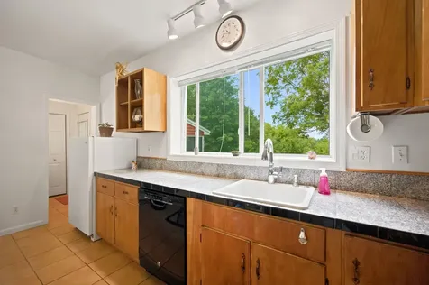 557 Old East Road Whitefield NH 03598