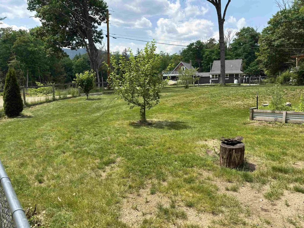37 Camp Loop Road Bartlett NH 03812