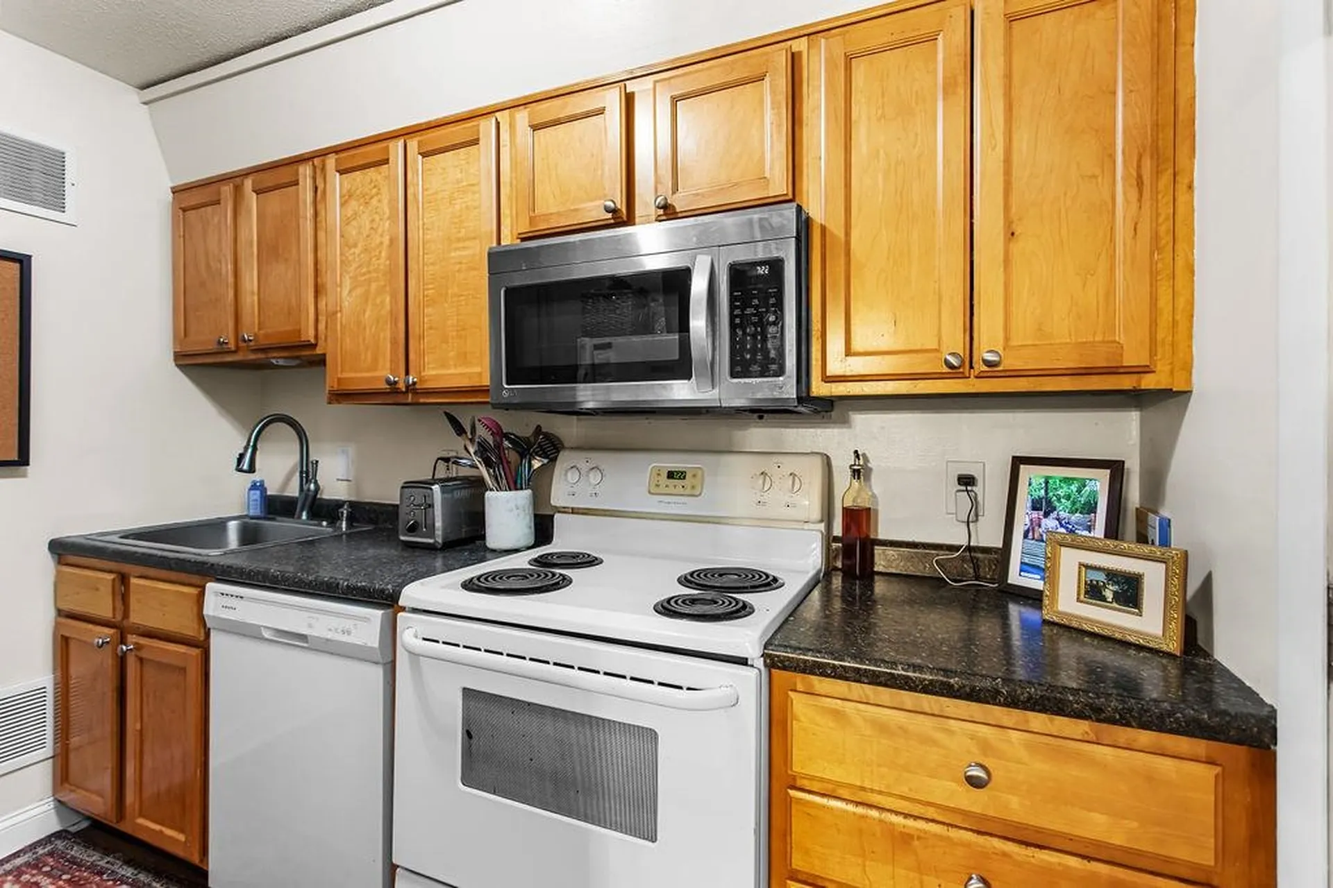 616 Portland Street Rochester NH 03867
