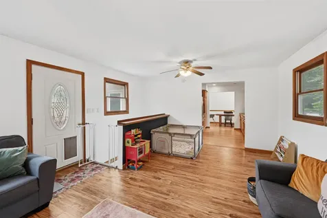 18 Maplewood Drive South Burlington VT 05403