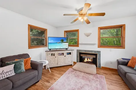 18 Maplewood Drive South Burlington VT 05403