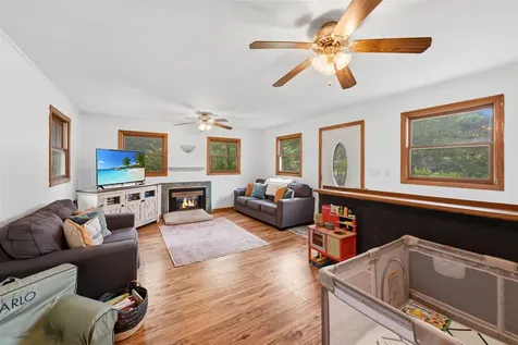 18 Maplewood Drive South Burlington VT 05403
