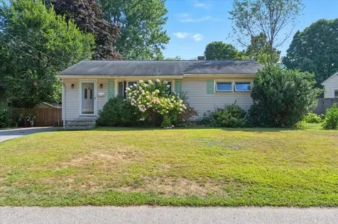 18 Maplewood Drive South Burlington VT 05403
