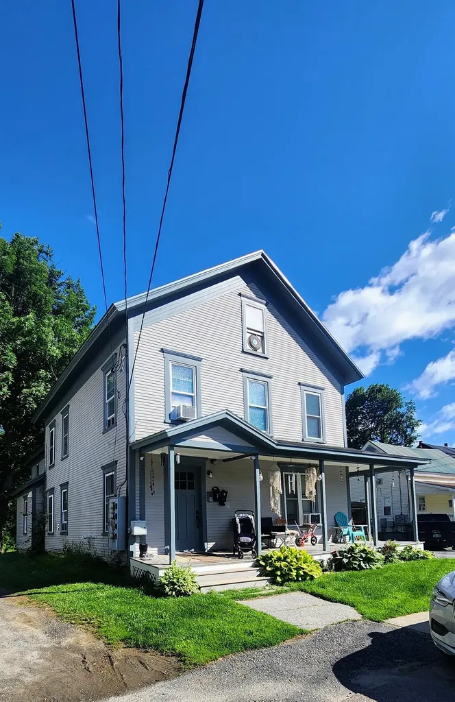 17 Elm Street Waterbury VT 05676