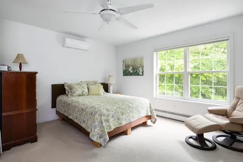 34 Pointe Drive Essex VT 05452