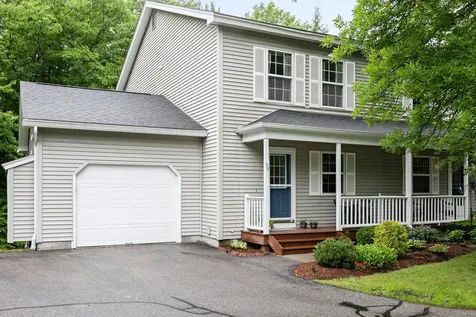 34 Pointe Drive Essex VT 05452