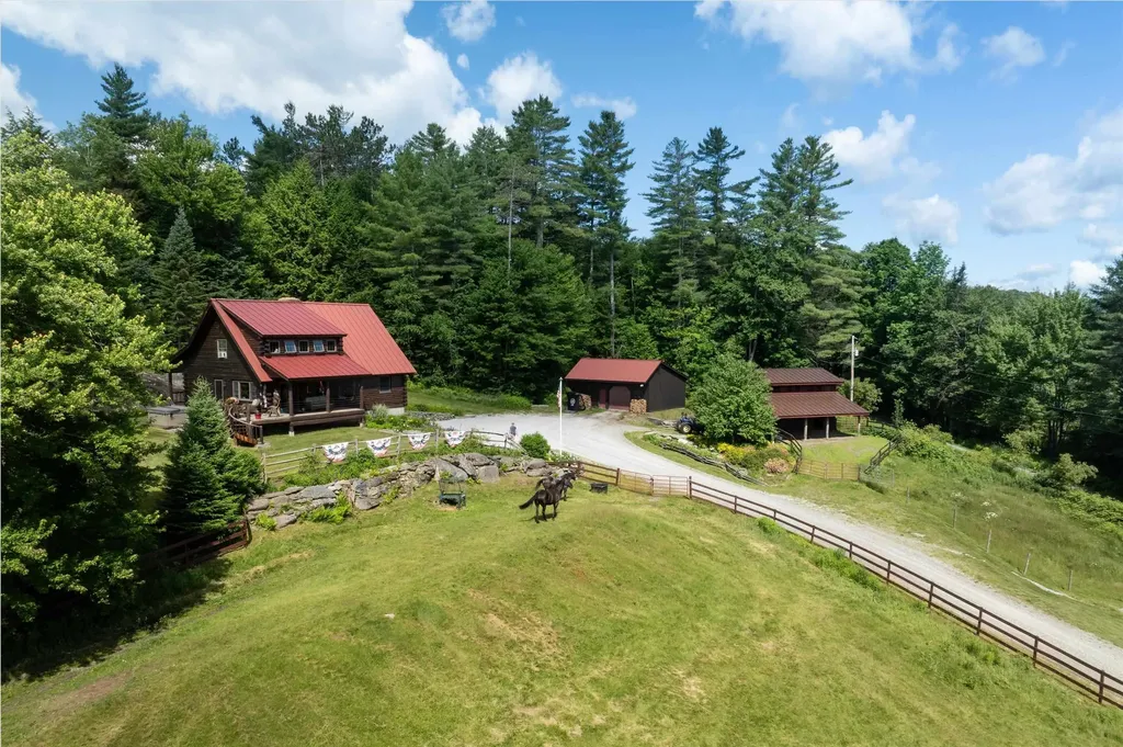 2141 Twenty Mile Stream Road Cavendish VT 05153