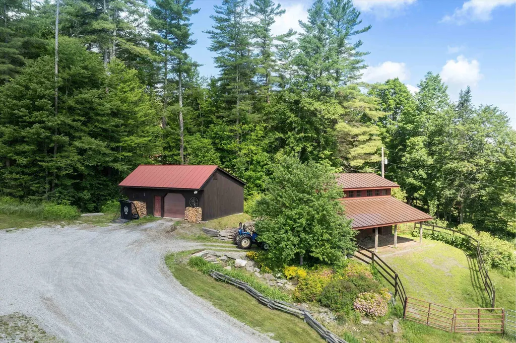 2141 Twenty Mile Stream Road Cavendish VT 05153