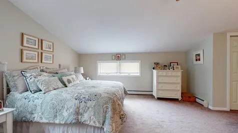 198 Elm Street Manchester VT 05255