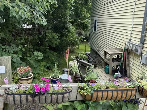 198 Elm Street Manchester VT 05255