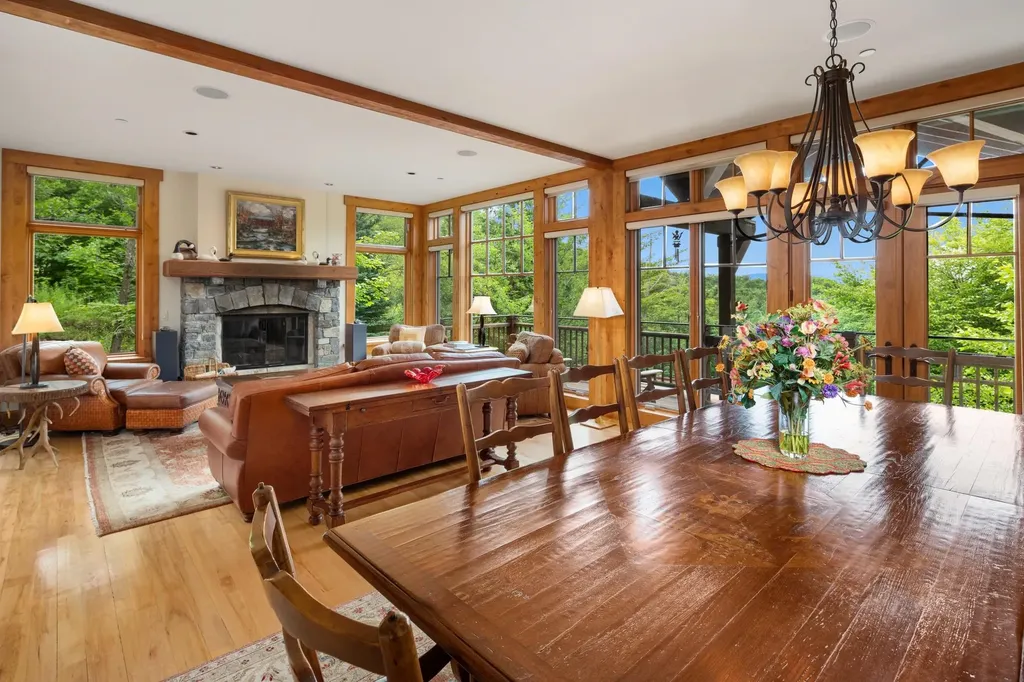 20 Inspiration Lane Stowe VT 05672
