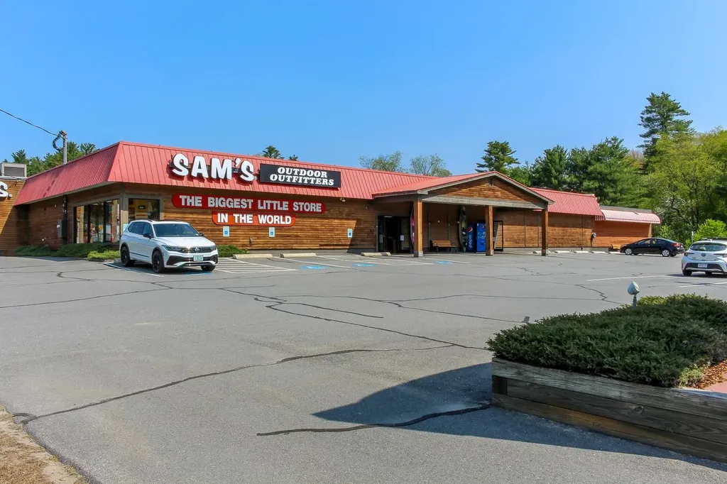 74 Monadnock Highway Swanzey NH 03431