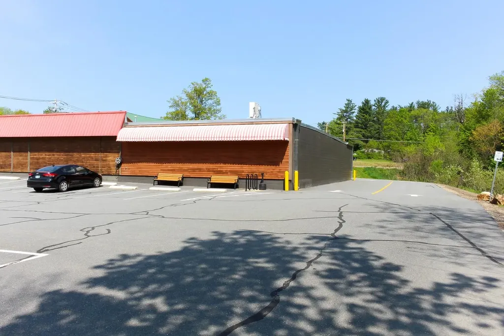 74 Monadnock Highway Swanzey NH 03431