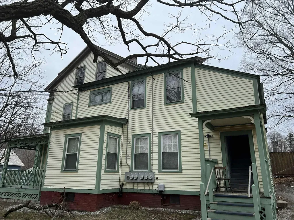 28 Brook Street Brattleboro VT 05301