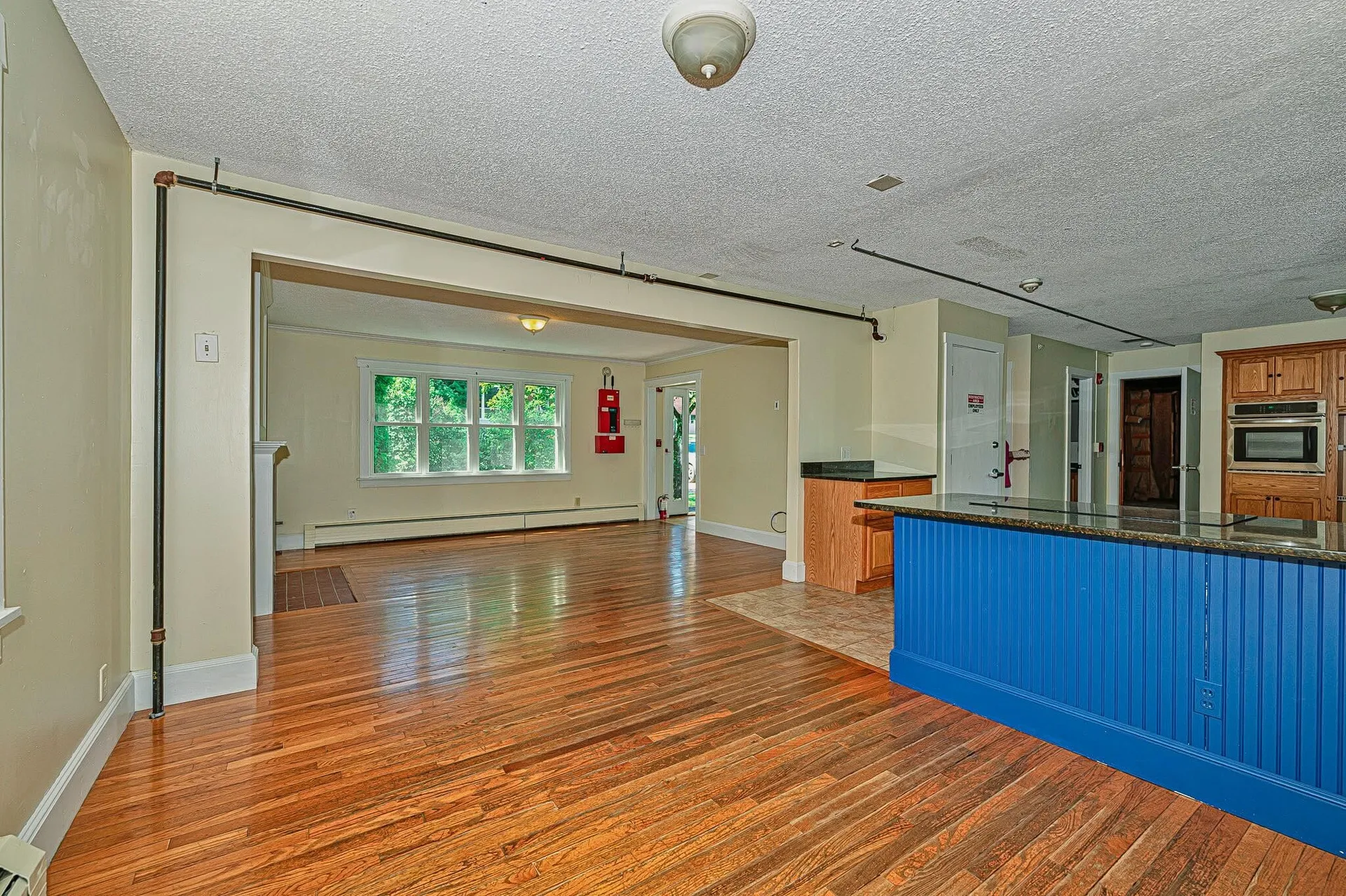 81 Seamans Road New London NH 03257