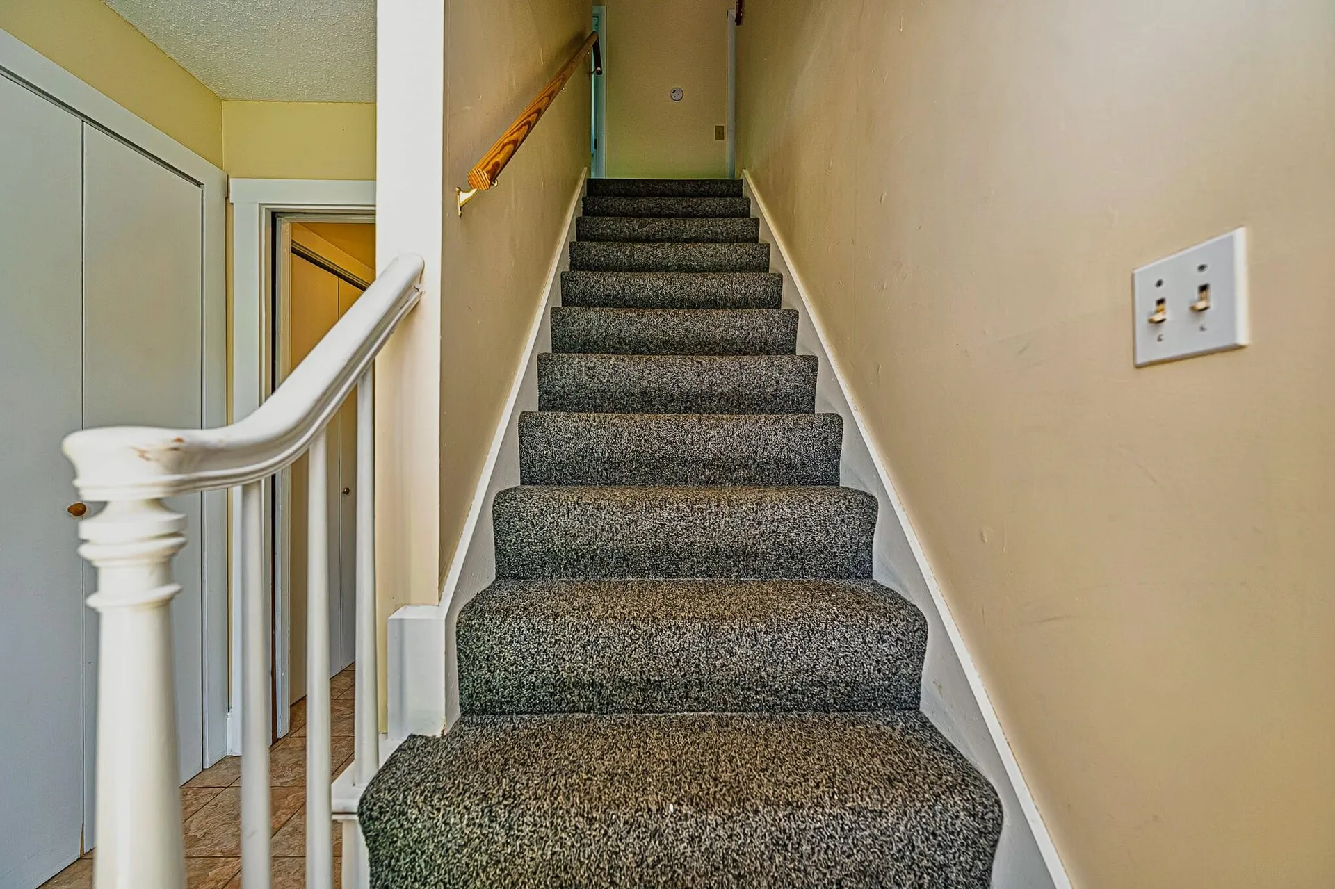 81 Seamans Road New London NH 03257