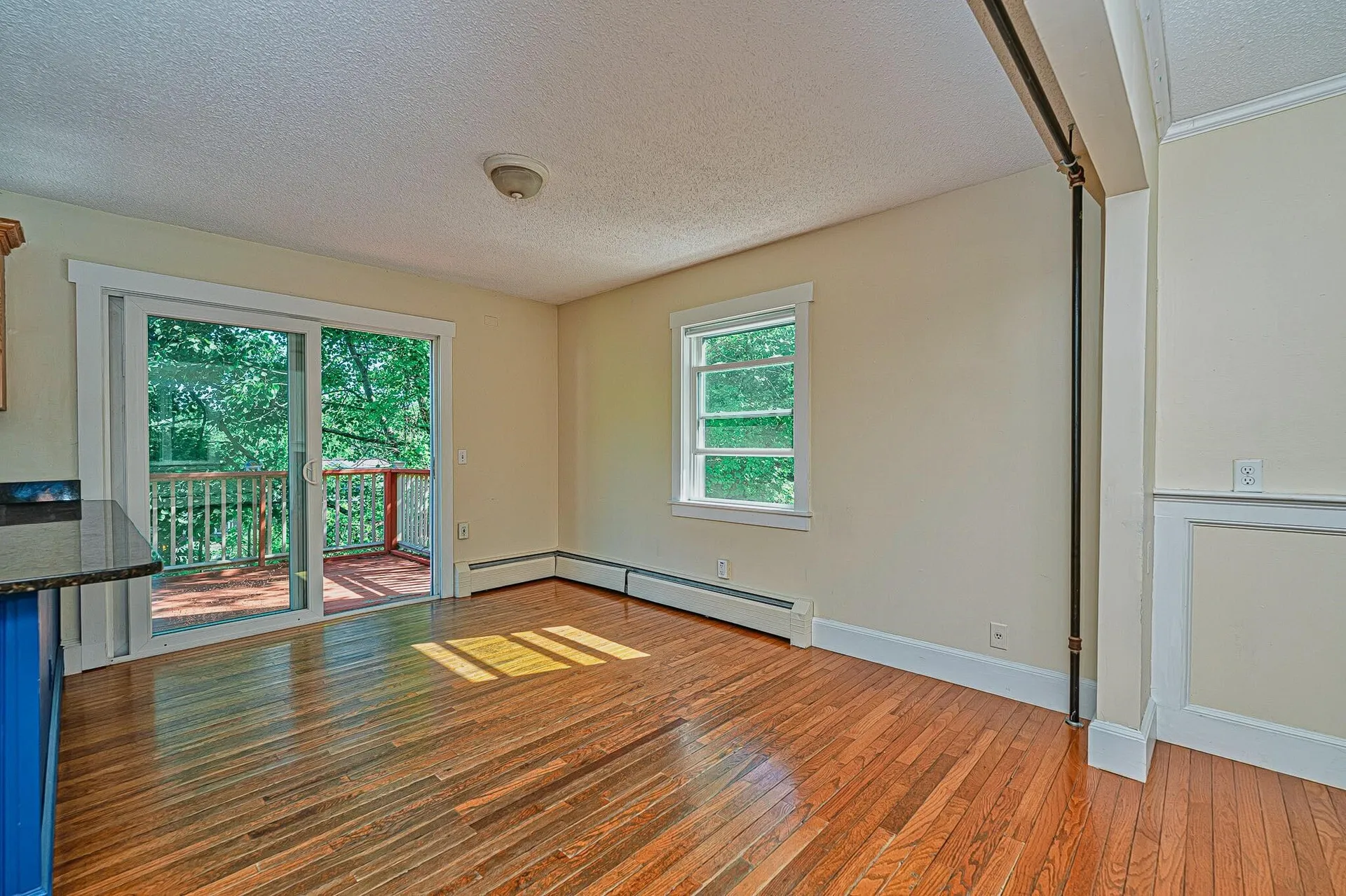 81 Seamans Road New London NH 03257