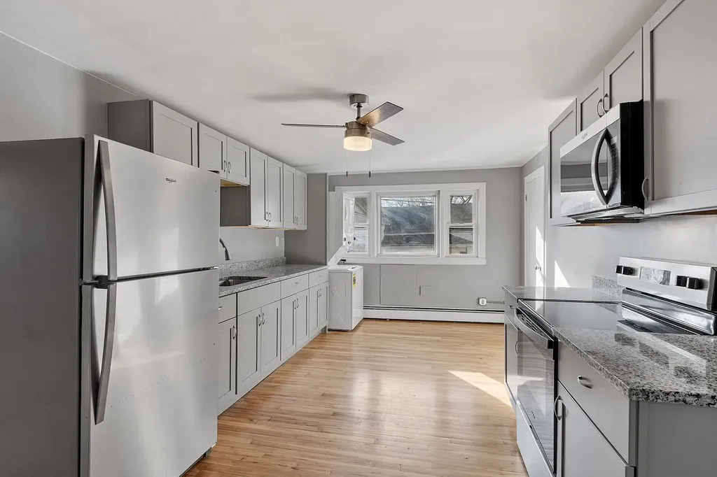 6 Cherry Street Nashua NH 03060