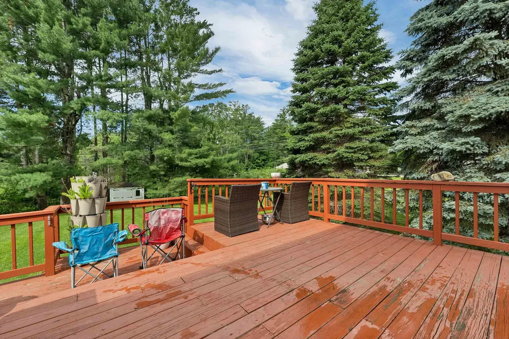 65 Toftree Lane Dover NH 03820