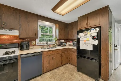 65 Toftree Lane Dover NH 03820