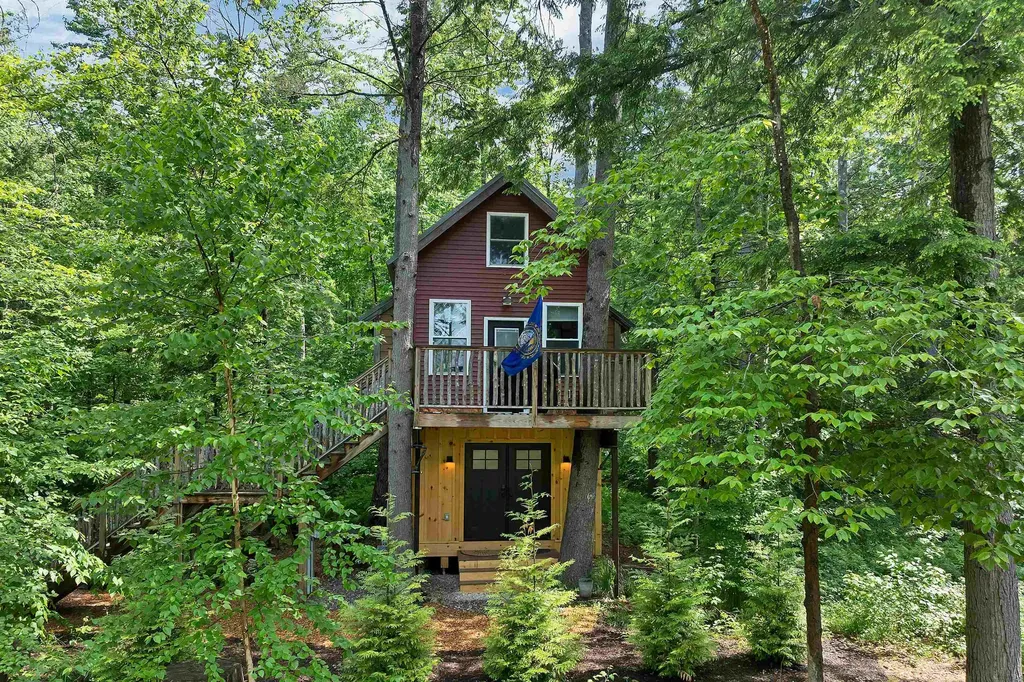 15 Deer Run Drive Sanbornton NH 03269