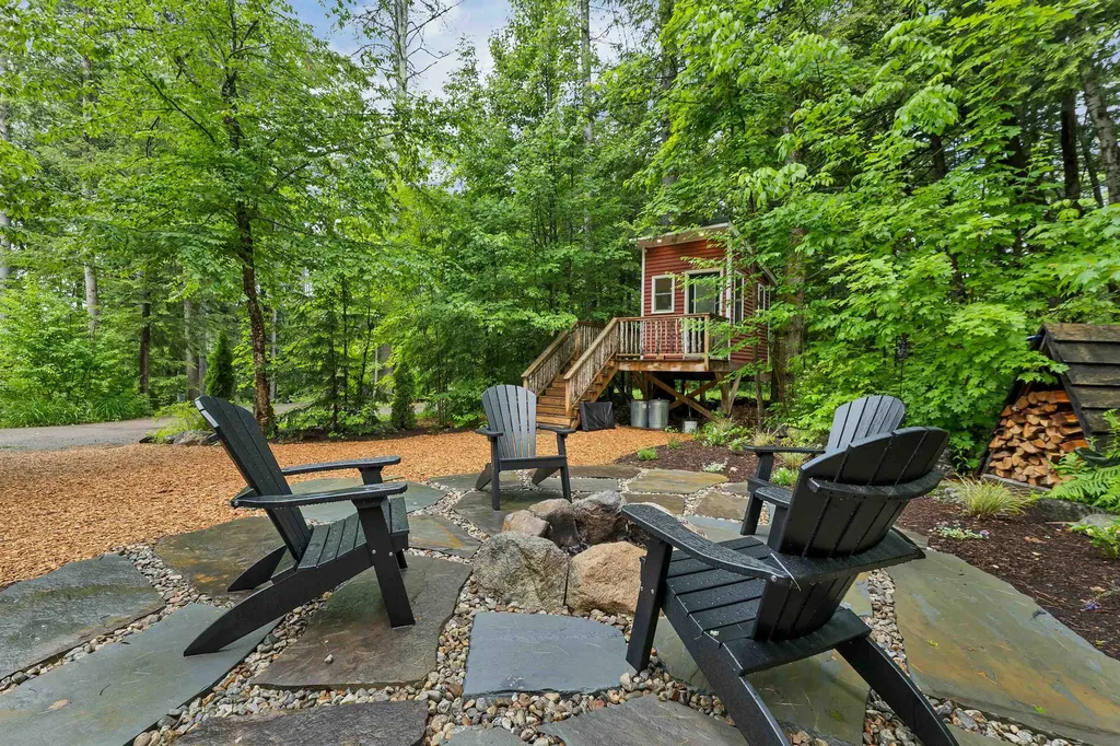 15 Deer Run Drive Sanbornton NH 03269