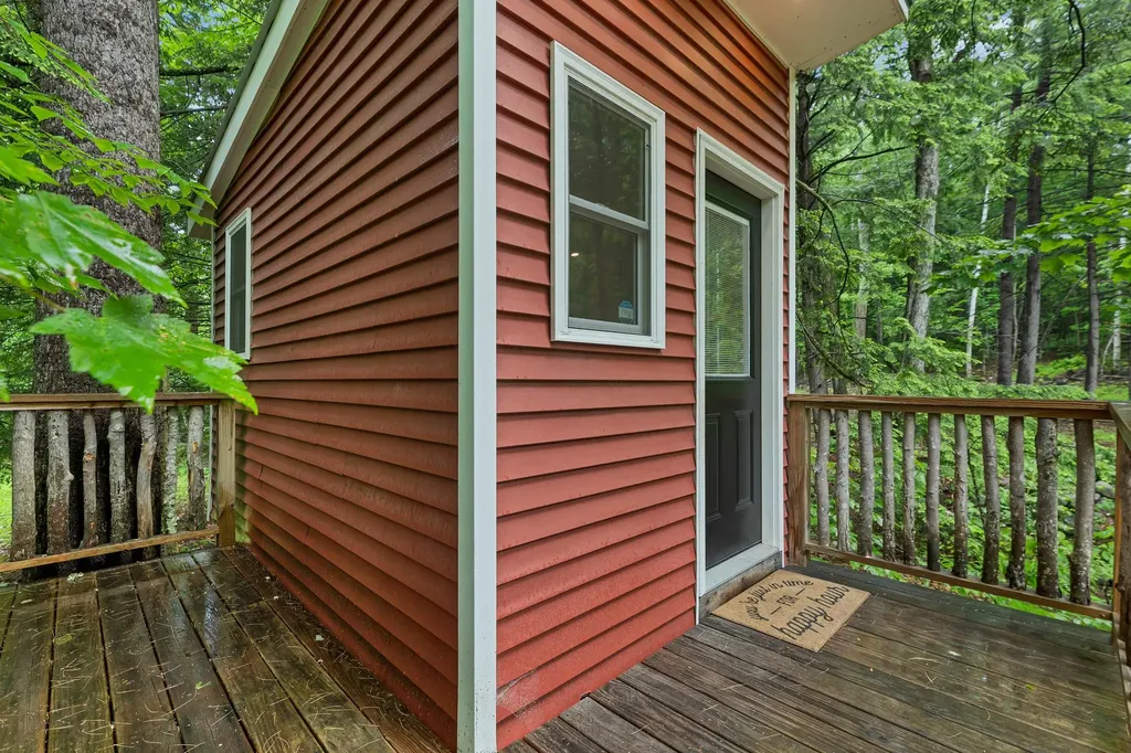 15 Deer Run Drive Sanbornton NH 03269