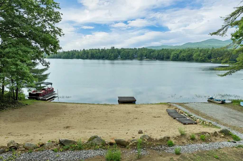 15 Deer Run Drive Sanbornton NH 03269
