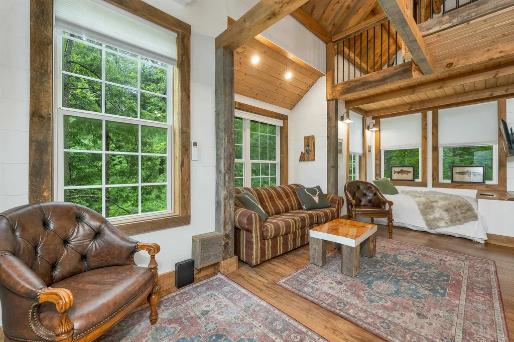 15 Deer Run Drive Sanbornton NH 03269
