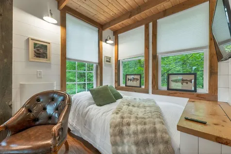 15 Deer Run Drive Sanbornton NH 03269