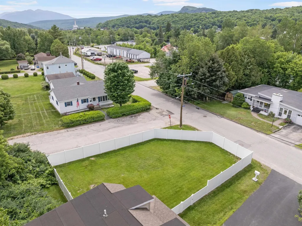 74 Maynesboro Street Berlin NH 03570