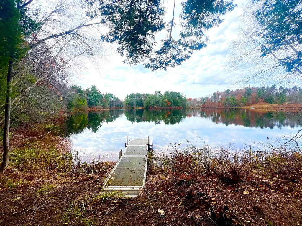 54 Rita Circle Northwood NH 03261