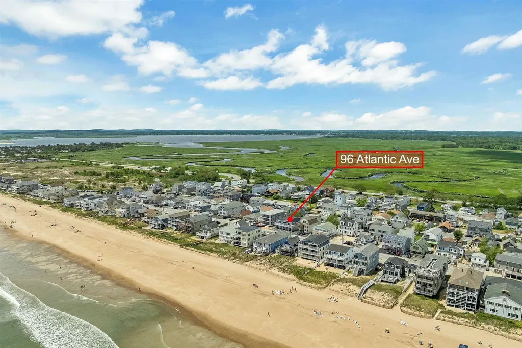 96 Atlantic Avenue Salisbury MA 01952