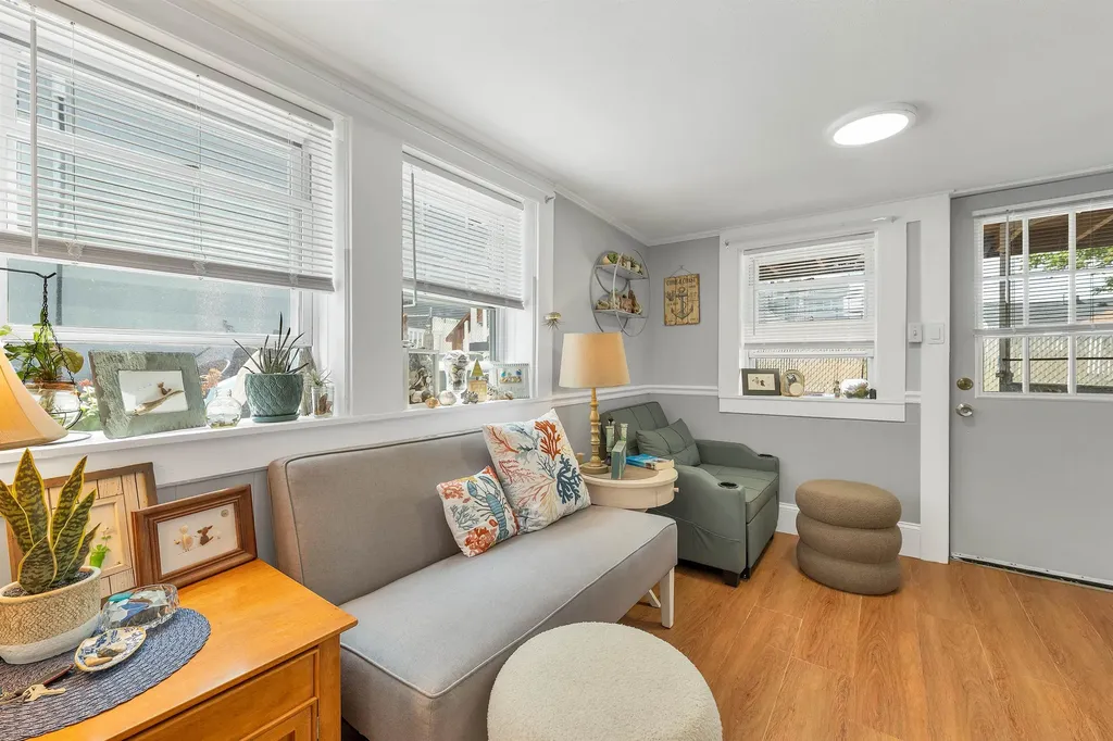 96 Atlantic Avenue Salisbury MA 01952