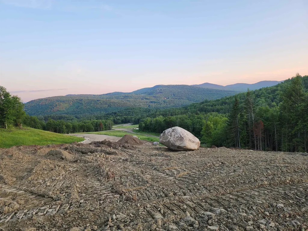 Lot 4 Ginnie Lane Errol NH 03579