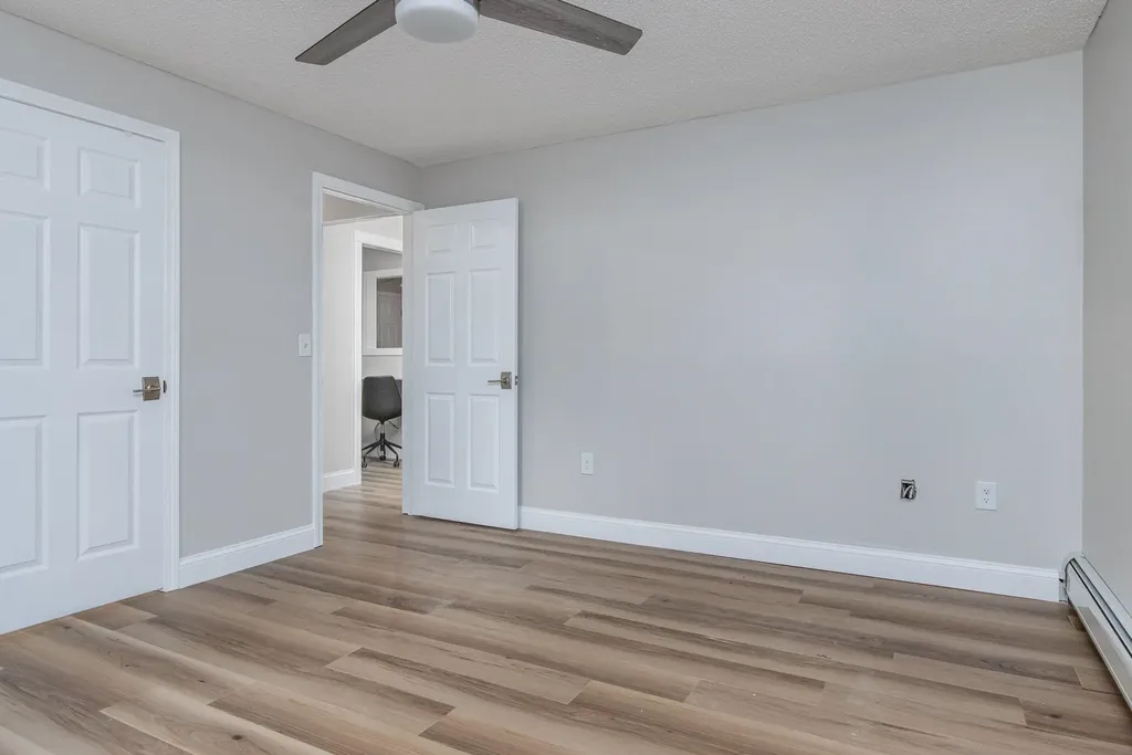 15 Northbrook Drive Manchester NH 03102
