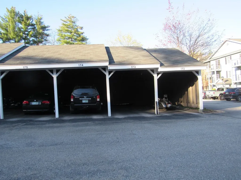 15 Northbrook Drive Manchester NH 03102
