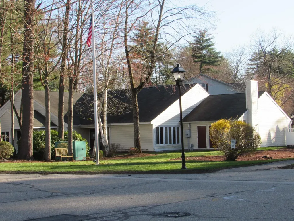 15 Northbrook Drive Manchester NH 03102