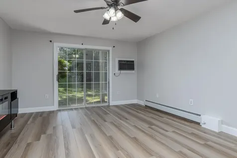 15 Northbrook Drive Manchester NH 03102