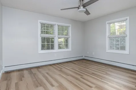15 Northbrook Drive Manchester NH 03102