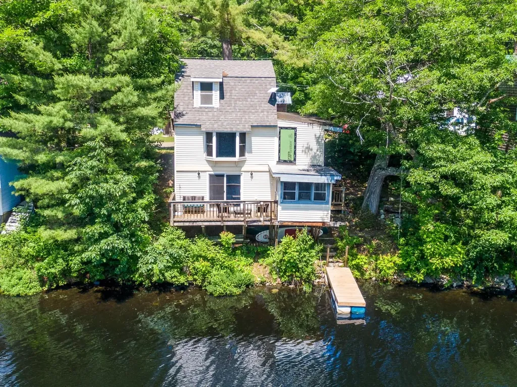 84 Dodge Pond Road Lyman NH 03585